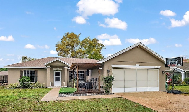 single story home featuring stucco siding, driveway, an attached garage, and a front lawn