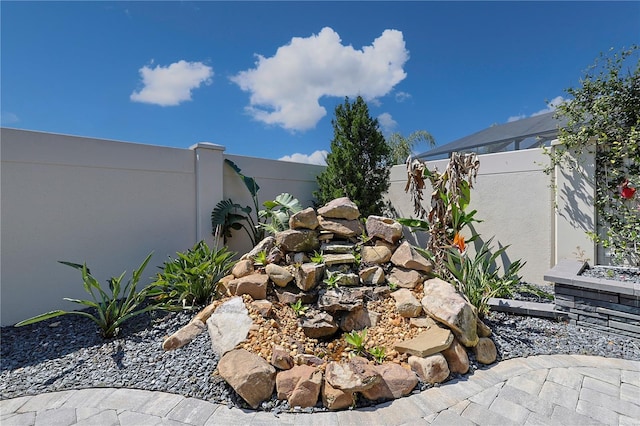 7014 Elaine Ct, The Villages, FL 34762 - view of yard with a fenced backyard