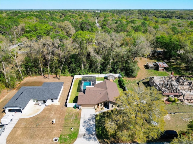 bird's eye view with a view of trees