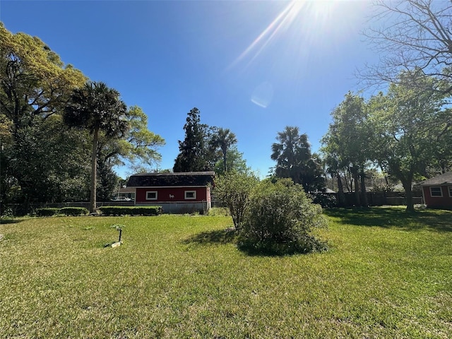 view of yard featuring fence