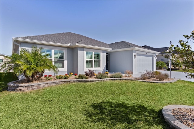 view of front of property featuring stucco siding, a front lawn, roof with shingles, concrete driveway, and an attached garage