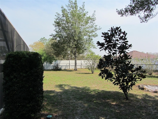 view of yard featuring fence