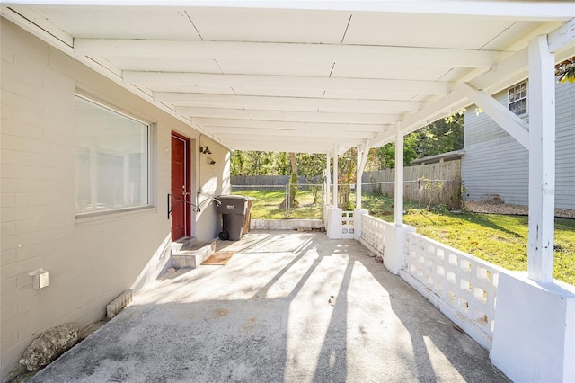 829 NE 15th Ave, Ocala, FL 34470 - view of patio / terrace featuring fence