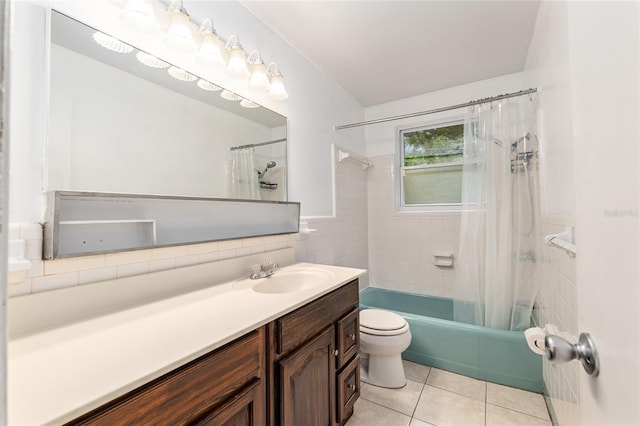 3910 SE 14th Ter, Gainesville, FL 32641 - bathroom with vanity, shower / bath combo, and tile patterned flooring