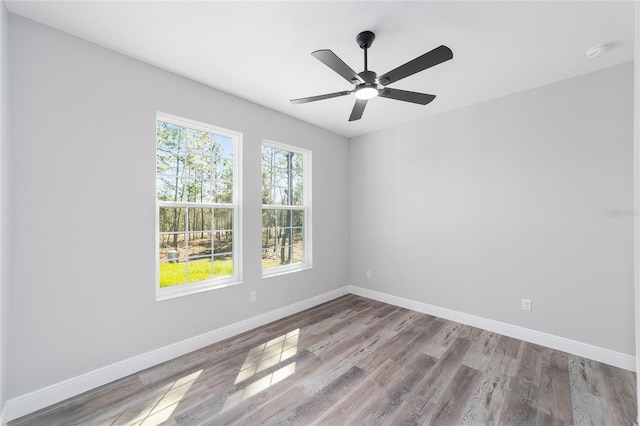 791 NE 150th Ave, Williston, FL 32696 - unfurnished room with ceiling fan, baseboards, and wood finished floors