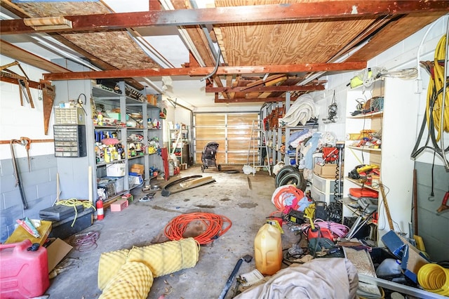 390 SW Shorewood Dr, Dunnellon, FL 34431 - interior space with a garage