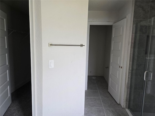 310 W Rexford Dr, Beverly Hills, FL 34465 - hall with tile patterned floors