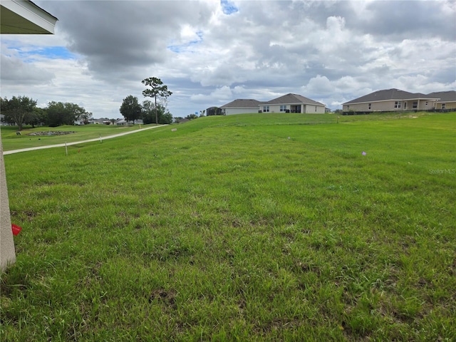 310 W Rexford Dr, Beverly Hills, FL 34465 - view of grassy yard