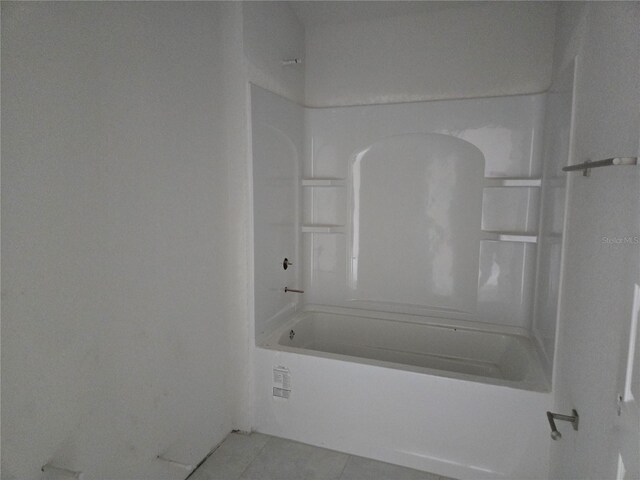 253 W Twisted Oaks Dr, Beverly Hills, FL 34465 - full bath featuring tile patterned floors and shower / tub combination