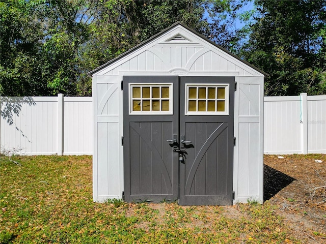 4575 SE 137th Pl, Summerfield, FL 34491 - view of shed with a fenced backyard