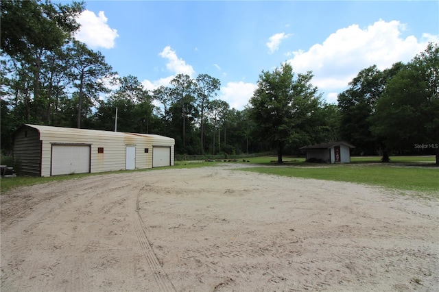 view of detached garage
