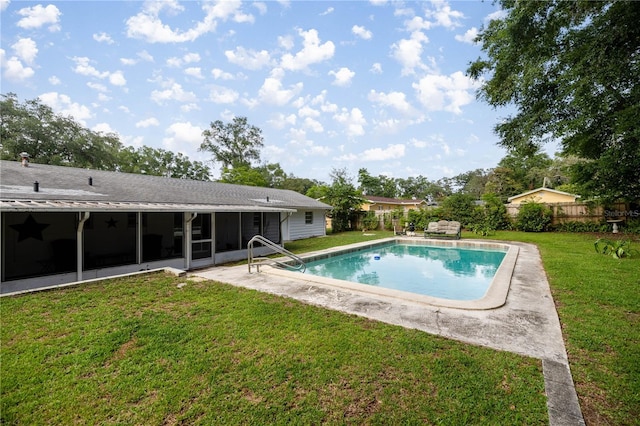 4516 NE 8th St, Ocala, FL 34470 - view of pool with a sunroom