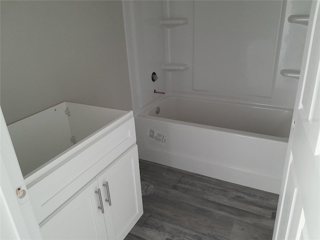 2 Malauka Loop Ln, Ocklawaha, FL 32179 - bathroom with wood finished floors