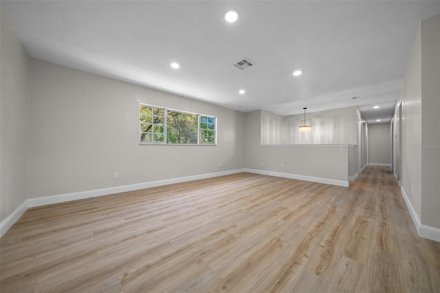 341 SE 53rd Ct, Ocala, FL 34480 - spare room featuring baseboards, recessed lighting, visible vents, and light wood-style floors