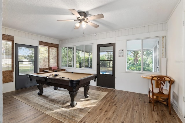 6830 NW 62nd Pl, Ocala, FL 34482 - playroom featuring pool table, a textured ceiling, wood finished floors, and ceiling fan