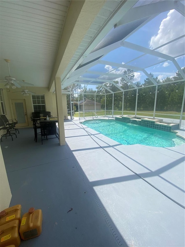 5323 SW 111th Lane Rd, Ocala, FL 34476 - view of swimming pool with a patio area, ceiling fan, a pool with connected hot tub, and glass enclosure
