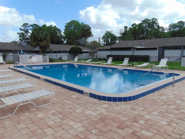 2046 SE 37th Court Cir, Ocala, FL 34471 - pool featuring a patio area and fence