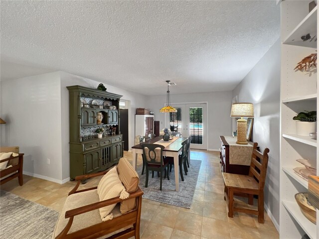 4085 SE 23rd Ter, Ocala, FL 34480 - dining space with a textured ceiling