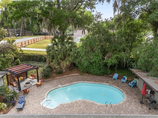 4085 SE 23rd Ter, Ocala, FL 34480 - view of pool featuring a patio