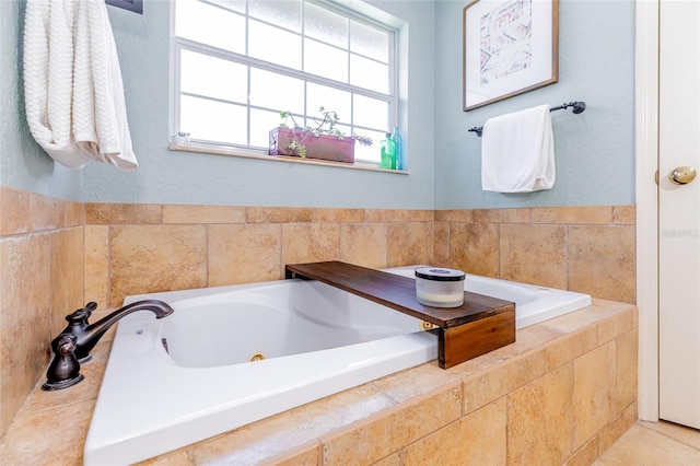 5770 SW 89th Pl, Ocala, FL 34476 - full bath featuring a tub with jets