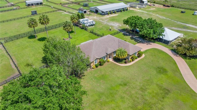 birds eye view of property featuring a rural view