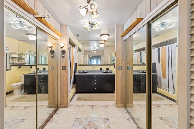 31 SE Chinica Dr, Summerfield, FL 34491 - full bath with vanity and marble finish floors