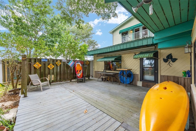 31 SE Chinica Dr, Summerfield, FL 34491 - deck with a fenced backyard