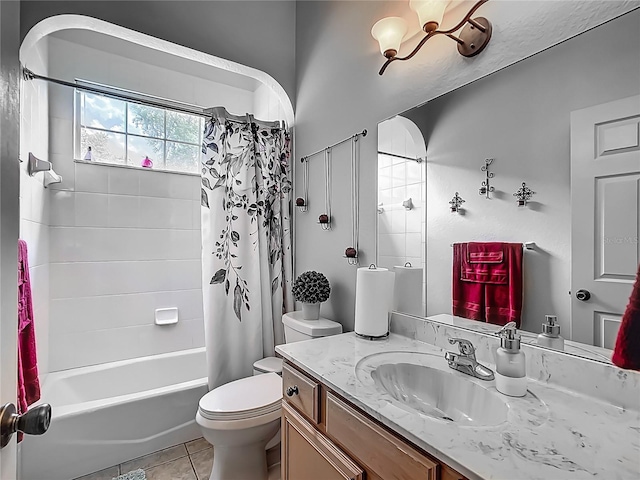 4033 NE 15th Court Rd, Ocala, FL 34479 - full bathroom featuring vanity, shower / bath combo with shower curtain, and tile patterned floors