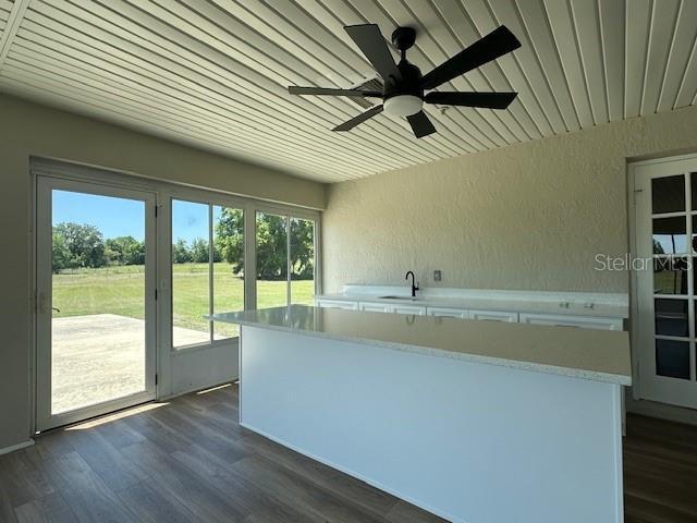 9934 SE 64th Ave, Belleview, FL 34420 - interior space featuring a sink