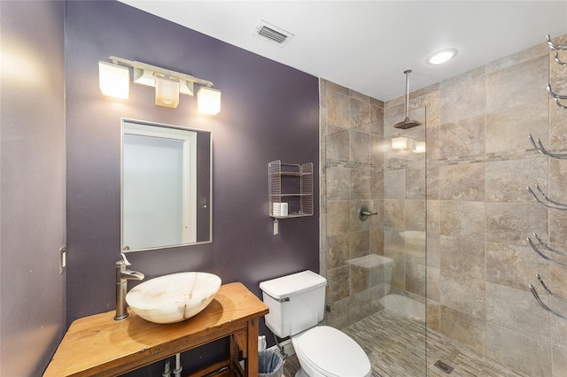 1251 SW 43rd Pl, Ocala, FL 34471 - full bath with walk in shower, toilet, and vanity