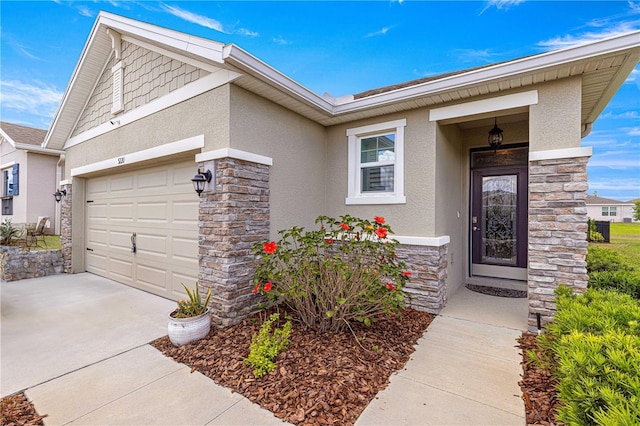 5220 Sunshine Dr, Wildwood, FL 34785 - view of front facade featuring driveway, stucco siding, stone siding, and a garage