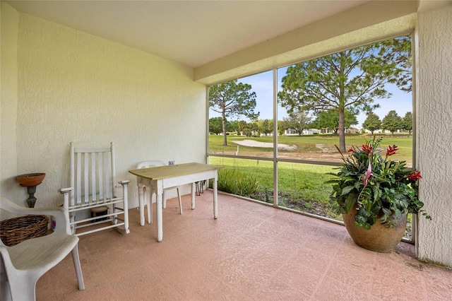 15426 SW 14th Avenue Rd, Ocala, FL 34473 - sunroom with view of golf course