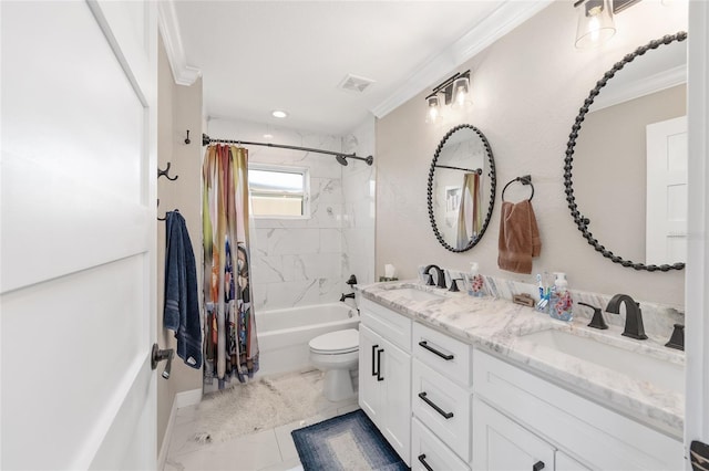 9950 NW 11th Ter, Ocala, FL 34475 - bathroom with crown molding, shower / bath combo with shower curtain, double vanity, and recessed lighting
