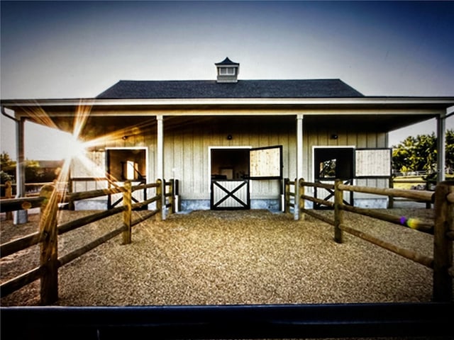 9950 NW 11th Ter, Ocala, FL 34475 - view of stable