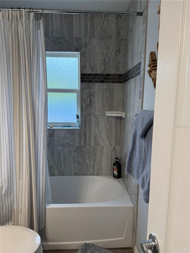 7407 SW 202nd Ct, Dunnellon, FL 34431 - bathroom with toilet and shower / bath combo