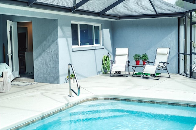 7407 SW 202nd Ct, Dunnellon, FL 34431 - swimming pool with a patio area and a lanai