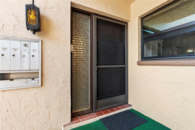 2756 Clubhouse Dr Unit 101, Sarasota, FL 34232 - entrance to property featuring stucco siding