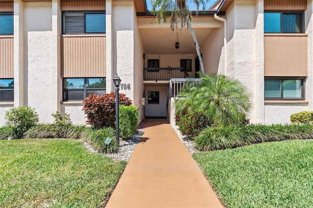 2756 Clubhouse Dr Unit 101, Sarasota, FL 34232 - view of building exterior