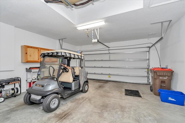 3918 NW 46th Ter, Ocala, FL 34482 - garage with a garage door opener