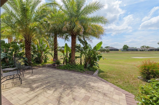 6816 SW 95th Cir, Ocala, FL 34481 - view of patio featuring a residential view