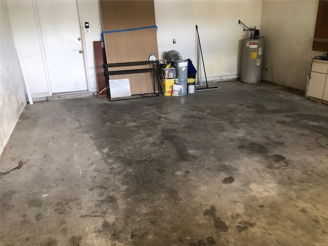 9896 SW 61st Ct, Ocala, FL 34476 - garage with water heater