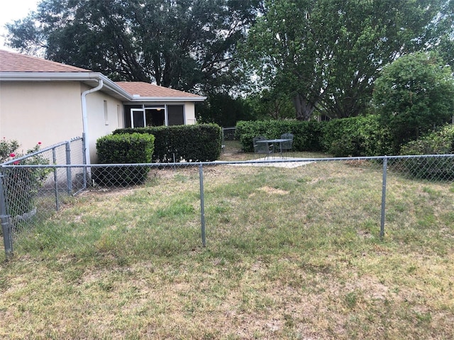 9896 SW 61st Ct, Ocala, FL 34476 - view of yard featuring fence