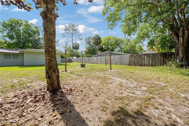 219 NW 7th St, Williston, FL 32696 - view of yard featuring a fenced backyard
