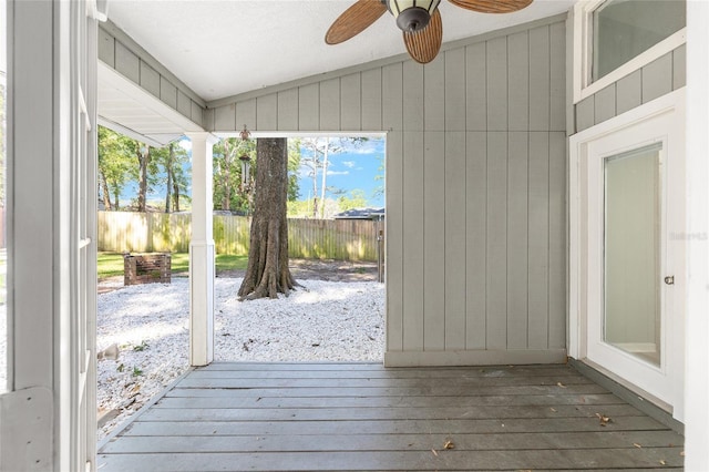 8 Banyan Dr, Ocala, FL 34472 - exterior space featuring a ceiling fan