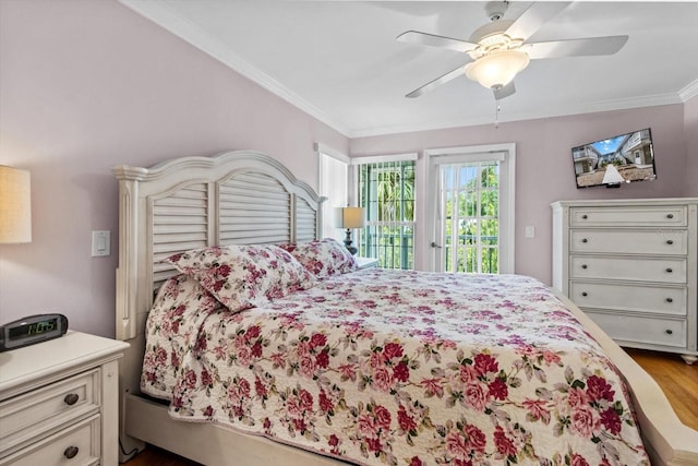 255 NW Bay Path Dr, Crystal River, FL 34428 - bedroom with ceiling fan, access to outside, ornamental molding, and wood finished floors