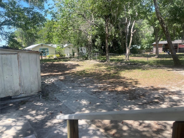 621 NE 20th St, Ocala, FL 34470 - view of yard