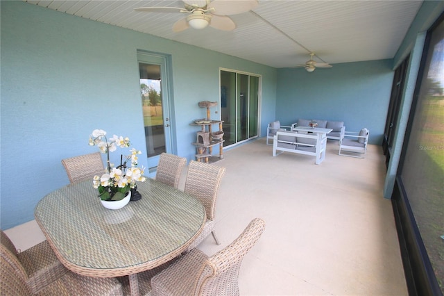 view of sunroom / solarium