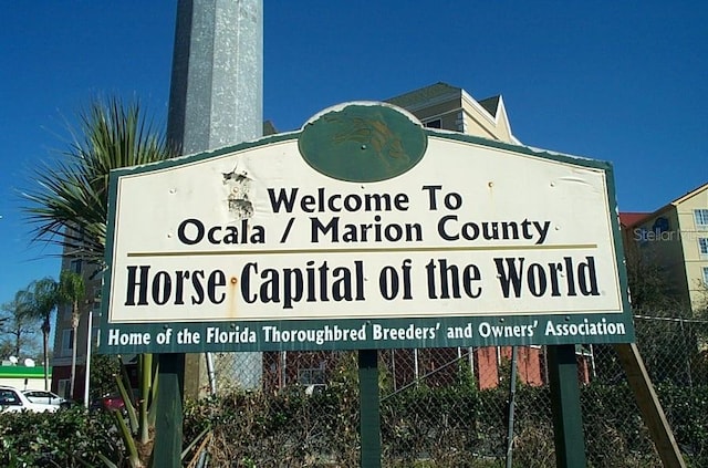 9880 SW 101st Pl, Ocala, FL 34481 - community / neighborhood sign featuring fence