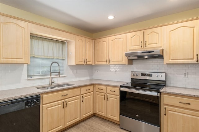 11146 SW 68th Ct, Ocala, FL 34476 - kitchen featuring under cabinet range hood, stainless steel electric stove, and light brown cabinets
