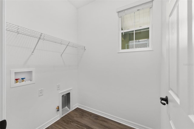 10347 SW 99th Ln, Ocala, FL 34481 - laundry area with washer hookup, gas dryer hookup, electric dryer hookup, baseboards, and dark wood finished floors